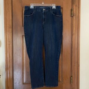 Chico's Women’s Perfect Stretch Girlfriend Slim Leg Ankle Jeans, Size 2 (US 12)